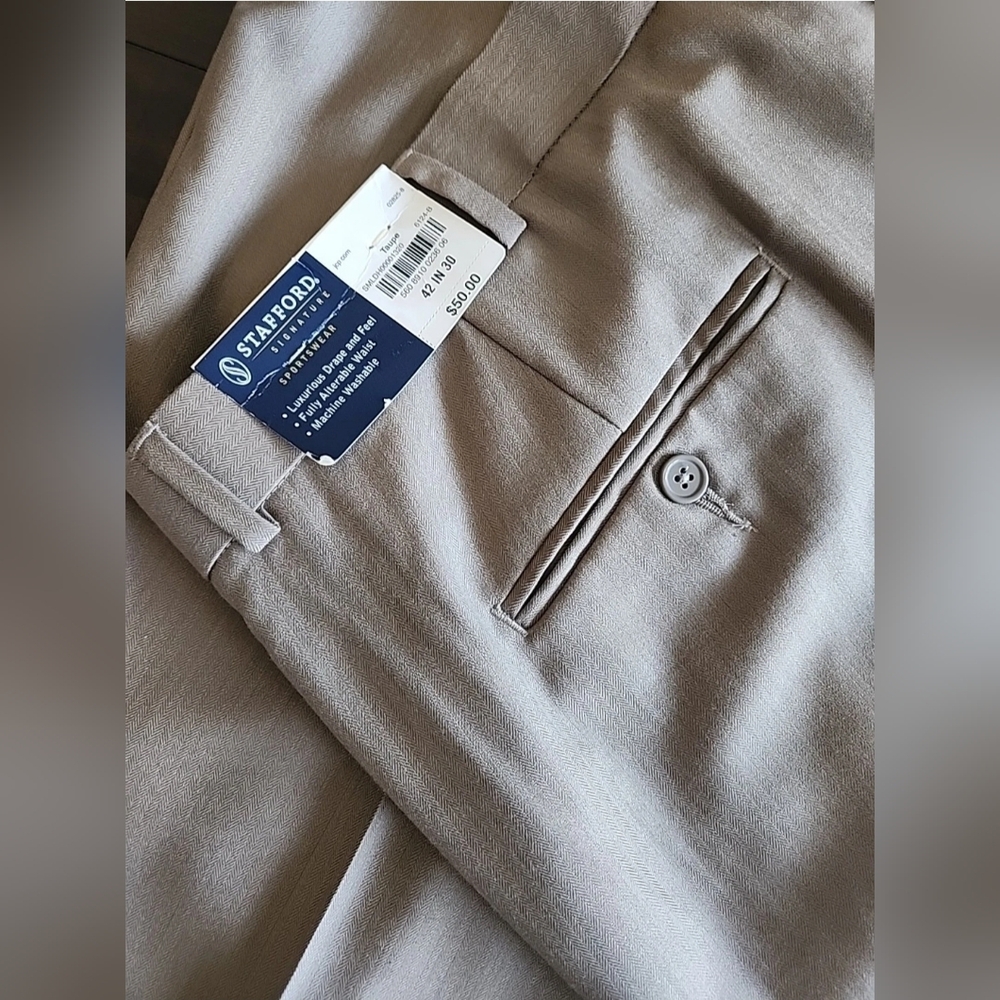 STAFFORD Signature Dress Pants Mens 42 x 30 Flat Front Taupe Stripe Slacks NWT - Picture 2 of 8